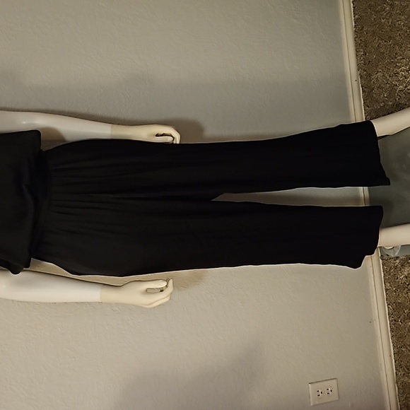 GAP Black Satin Sleeveless V-Neck Tie Waist Formal Jumpsuit Large Petite - Picture 5 of 13